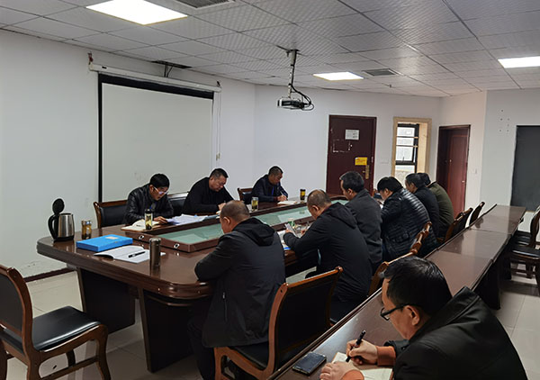 学习十九届五中全会.jpg