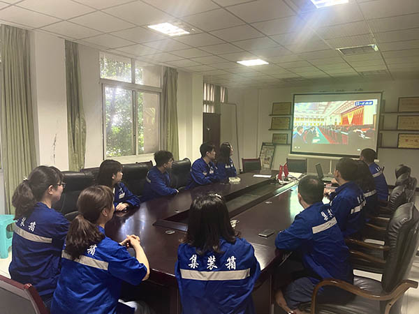 5月10日，，，，，，，太阳成集团第三联合团支部组织团员青年集中观看庆祝中国共产主义青年团成立100周年大会直播.jpg